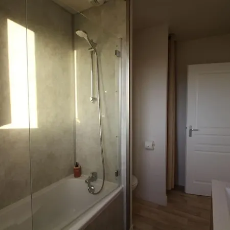 Vila Charmante Maison Avec Piscine *