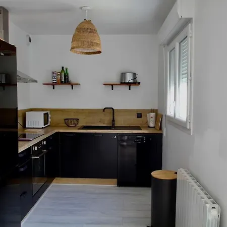 Vila Charmante Maison Avec Piscine Puilboreau