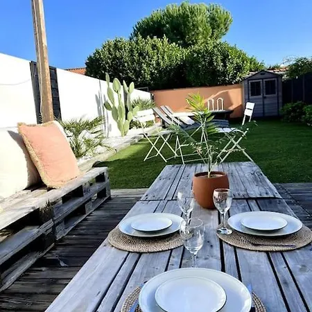 Charmante Maison Avec Piscine פילבורו