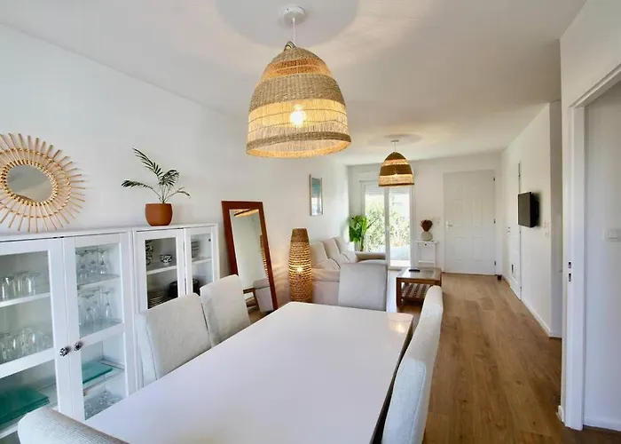 Charmante Maison Avec Piscine Villa Puilboreau